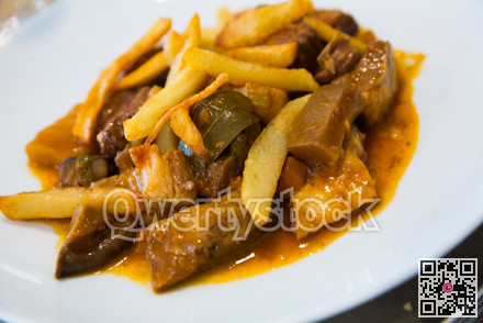 Stewed beef with mushrooms