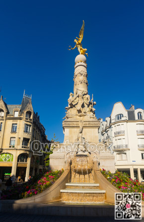 REIMS, FRANCE - AUGUST 10, 2022: Picturesque cityscape with a view of the Sube Fountain
