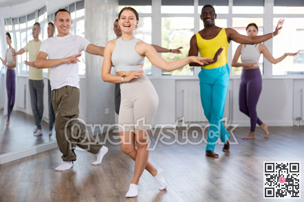 Group of people dancing jazz funk