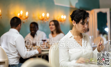 Single woman at the restaurant
