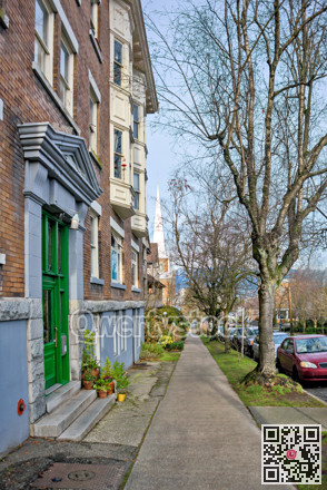 Paved walkway along a street in Vancouver in December